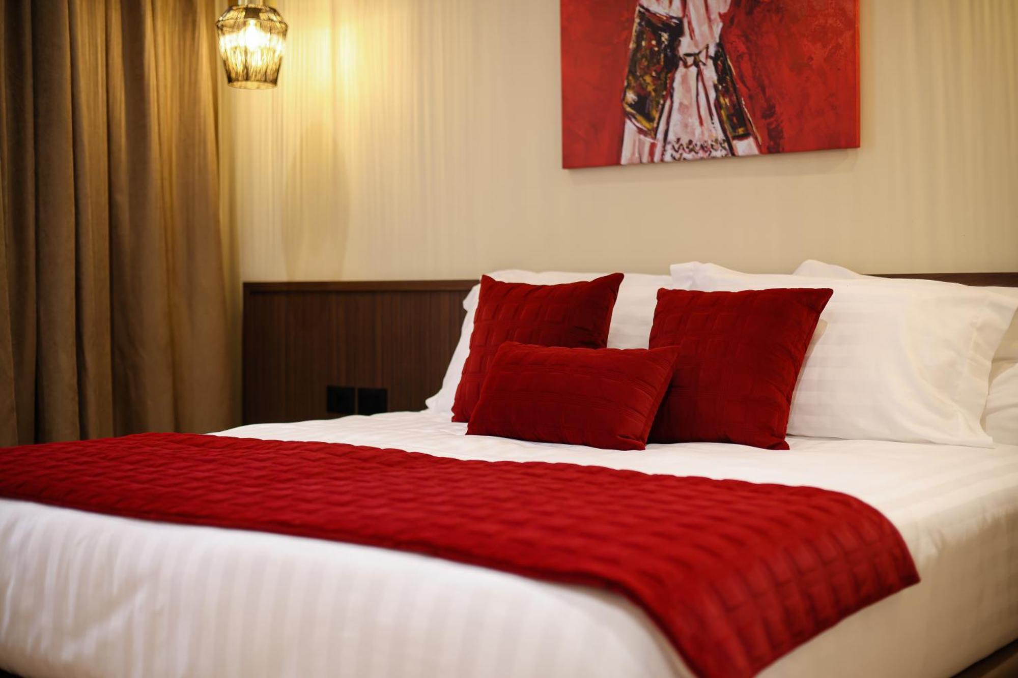 Cloud 5 Blloku Rooms Tirana Exterior foto